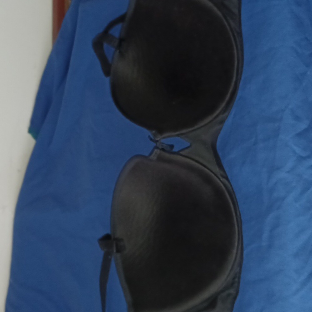 Victoria's Secret Strap/Strapless Bra - Picture 7 of 14